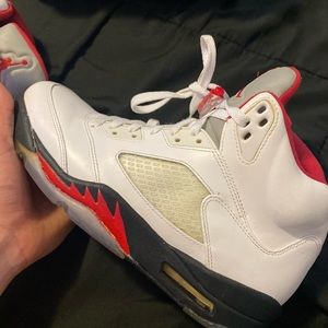 Air Jordan 5s